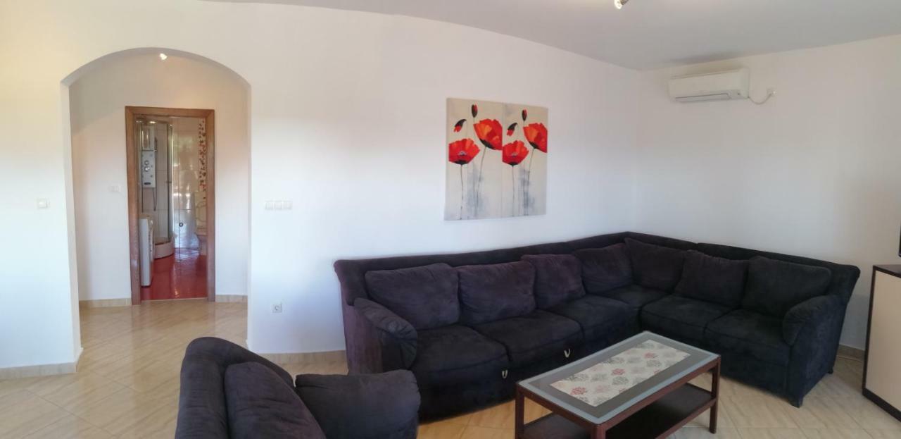 פוסדריה Apartman Rosanda מראה חיצוני תמונה